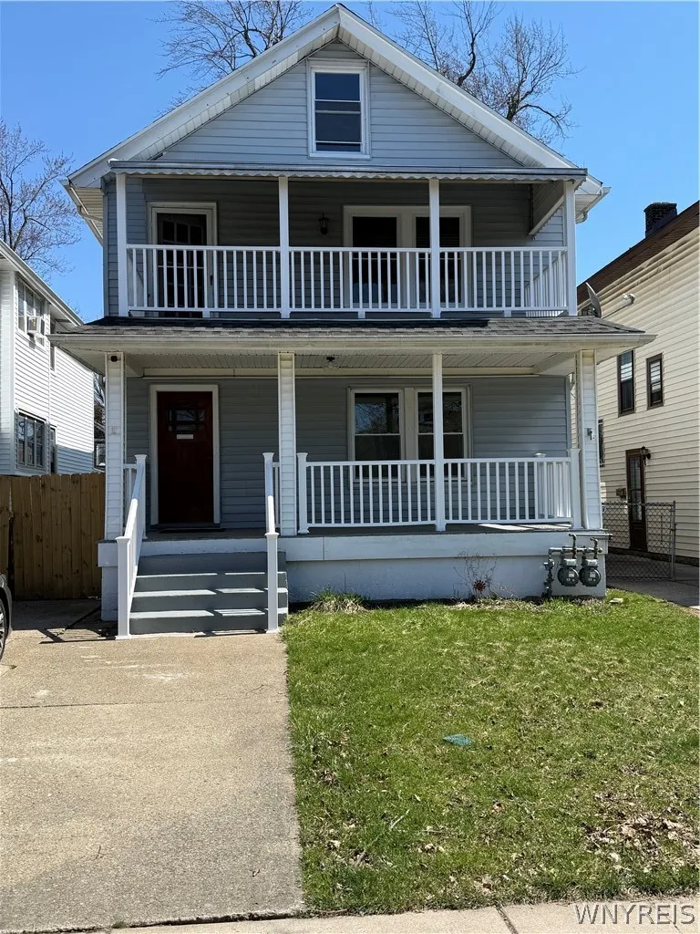 301 Crestwood Avenue Lower, Buffalo, New York 1421, Buffalo, New York 14216, 2 Bedrooms Bedrooms, 6 Rooms Rooms,1 BathroomBathrooms,Residential Lease,For Rent,301 Crestwood Avenue Lower, Buffalo, New York 1421,0,B1674949