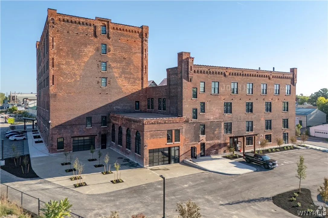 356 Hertel Ave, Buffalo, New York 14207, Buffalo, New York 14207, 2 Bedrooms Bedrooms, 4 Rooms Rooms,1 BathroomBathrooms,Residential Lease,For Rent,356 Hertel Ave, Buffalo, New York 14207,0,B1674973