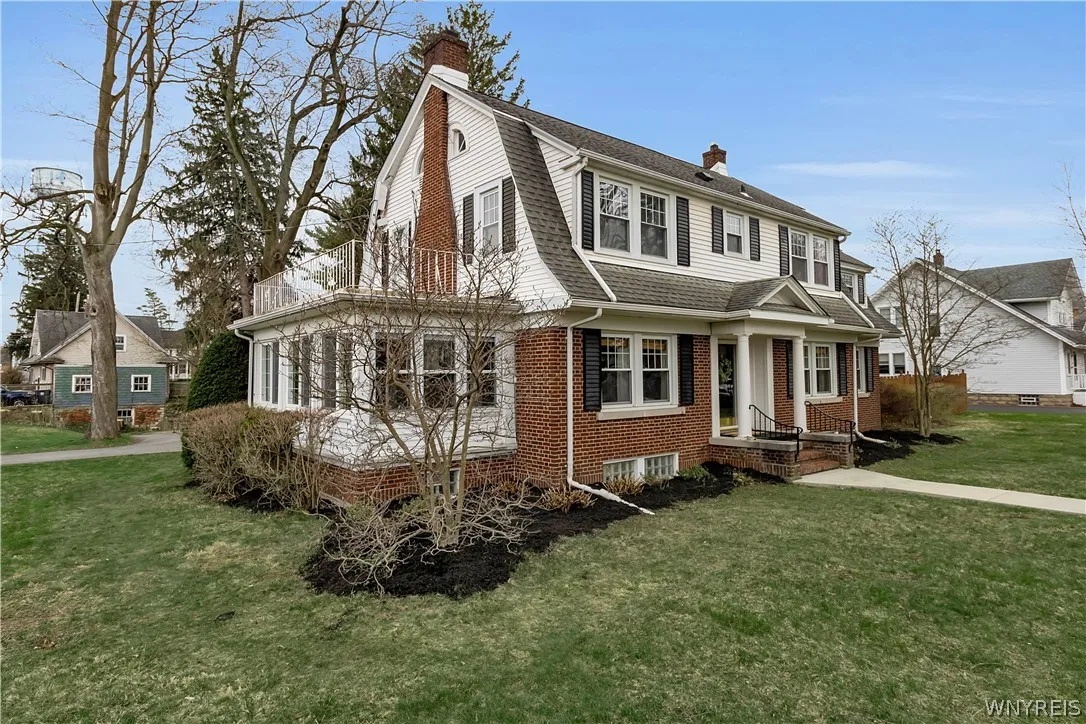 7 Harvard Place, Orchard Park, New York 14127, Orchard Park, New York 14127, 4 Bedrooms Bedrooms, 12 Rooms Rooms,2 BathroomsBathrooms,Residential,For Sale,7 Harvard Place, Orchard Park, New York 14127,0,B1674803