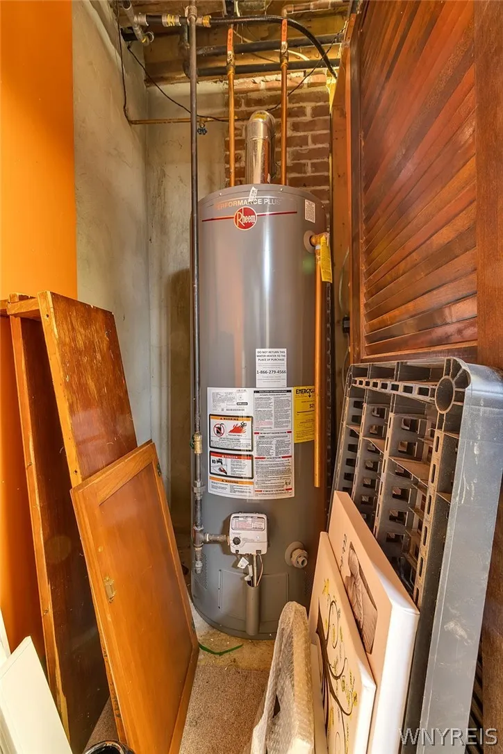 7 Harvard Place, Orchard Park, New York 14127, Orchard Park, New York 14127, 4 Bedrooms Bedrooms, 12 Rooms Rooms,2 BathroomsBathrooms,Residential,For Sale,7 Harvard Place, Orchard Park, New York 14127,0,B1674803