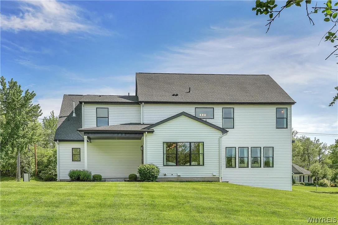 7424 Jewett Holmwood Road, Orchard Park, New York, Orchard Park, New York 14127, 4 Bedrooms Bedrooms, 10 Rooms Rooms,3 BathroomsBathrooms,Residential,For Sale,7424 Jewett Holmwood Road, Orchard Park, New York ,0,B1674713