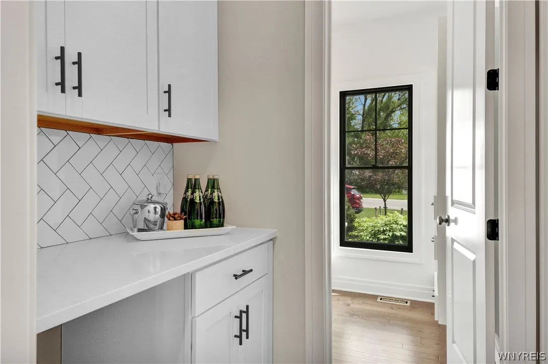 7424 Jewett Holmwood Road, Orchard Park, New York, Orchard Park, New York 14127, 4 Bedrooms Bedrooms, 10 Rooms Rooms,3 BathroomsBathrooms,Residential,For Sale,7424 Jewett Holmwood Road, Orchard Park, New York ,0,B1674713
