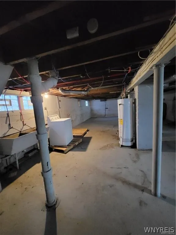 460 Berkshire Avenue, Buffalo, New York 14215, Buffalo, New York 14215, 4 Bedrooms Bedrooms, 8 Rooms Rooms,1 BathroomBathrooms,Residential,For Sale,460 Berkshire Avenue, Buffalo, New York 14215,0,B1675261