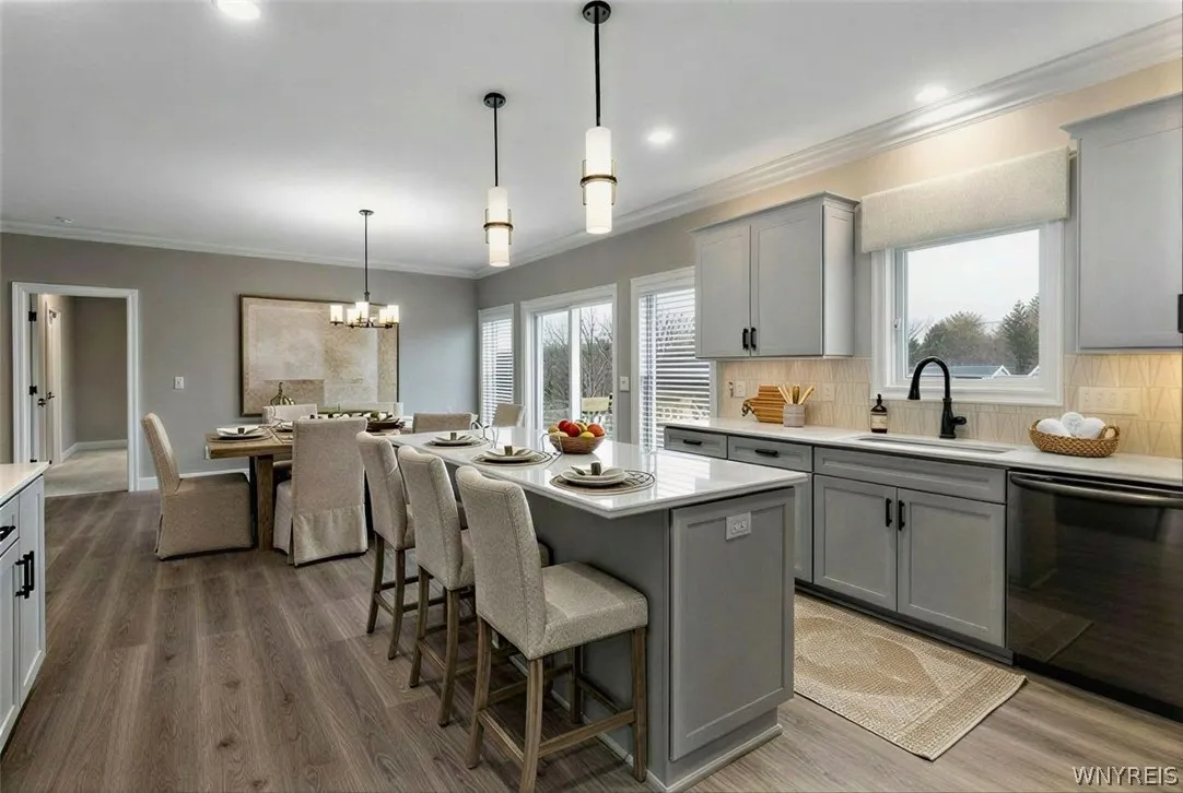 6313 Webster Road, Orchard Park, New York 14127, Orchard Park, New York 14127, 3 Bedrooms Bedrooms, 10 Rooms Rooms,2 BathroomsBathrooms,Residential,For Sale,6313 Webster Road, Orchard Park, New York 14127,0,B1673605