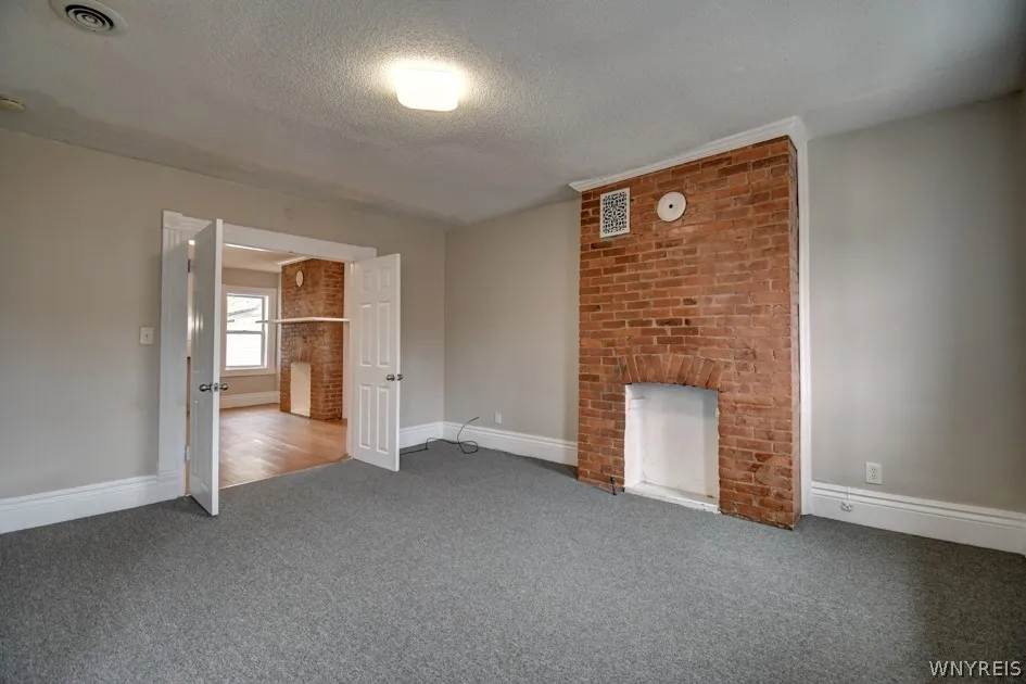 25 Bremen Street, Buffalo, New York 14213, Buffalo, New York 14213, 4 Bedrooms Bedrooms, ,2 BathroomsBathrooms,Residential,For Sale,25 Bremen Street, Buffalo, New York 14213,0,B1674885