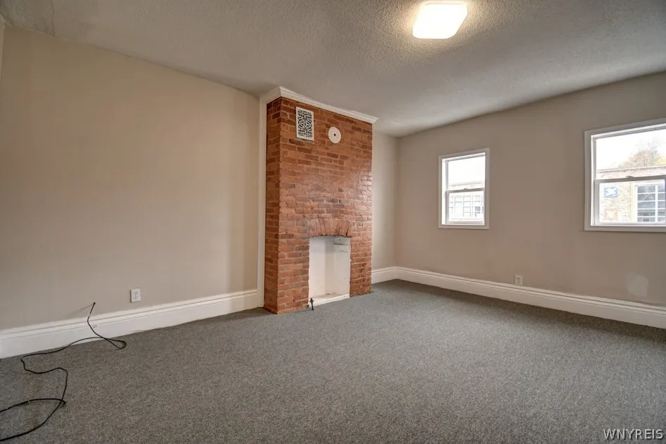 25 Bremen Street, Buffalo, New York 14213, Buffalo, New York 14213, 4 Bedrooms Bedrooms, ,2 BathroomsBathrooms,Residential,For Sale,25 Bremen Street, Buffalo, New York 14213,0,B1674885