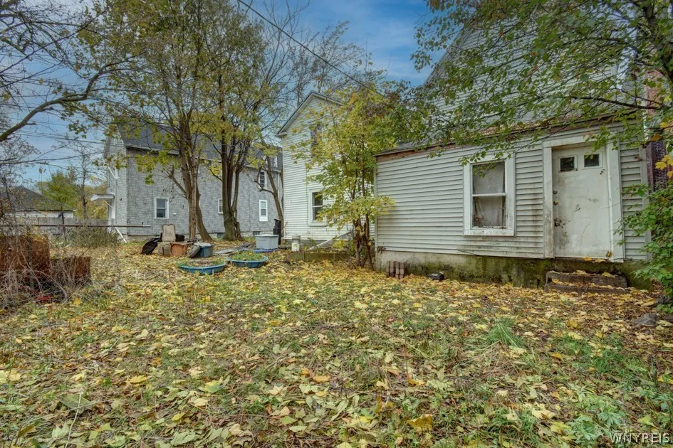 25 Bremen Street, Buffalo, New York 14213, Buffalo, New York 14213, 4 Bedrooms Bedrooms, ,2 BathroomsBathrooms,Residential,For Sale,25 Bremen Street, Buffalo, New York 14213,0,B1674885