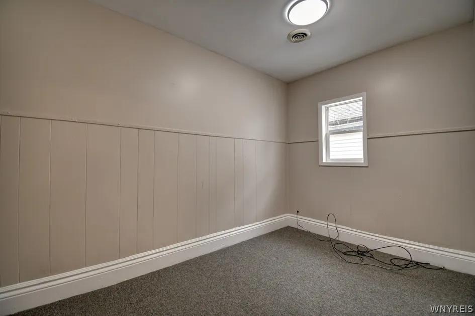 25 Bremen Street, Buffalo, New York 14213, Buffalo, New York 14213, 4 Bedrooms Bedrooms, ,2 BathroomsBathrooms,Residential,For Sale,25 Bremen Street, Buffalo, New York 14213,0,B1674885