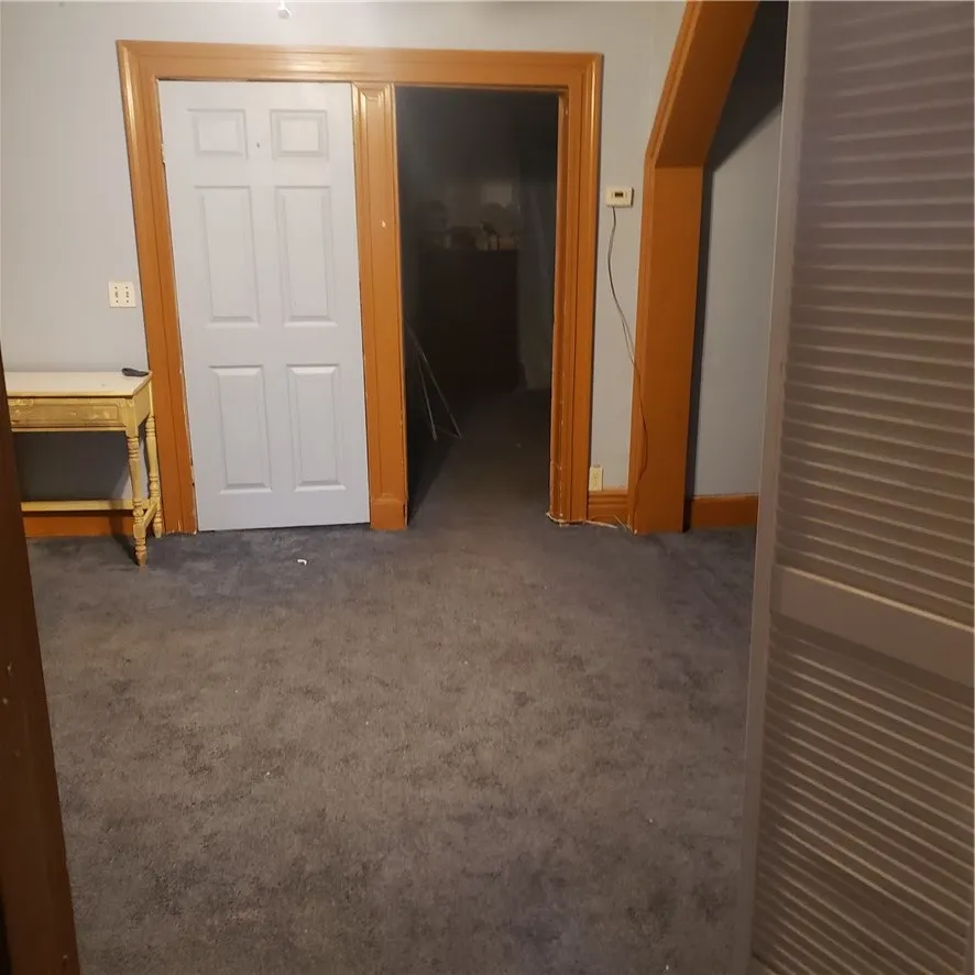 87 Flint Street, Rochester, New York 14608, Rochester, New York 14608, 4 Bedrooms Bedrooms, 7 Rooms Rooms,2 BathroomsBathrooms,Residential,For Sale,87 Flint Street, Rochester, New York 14608,0,R1675119