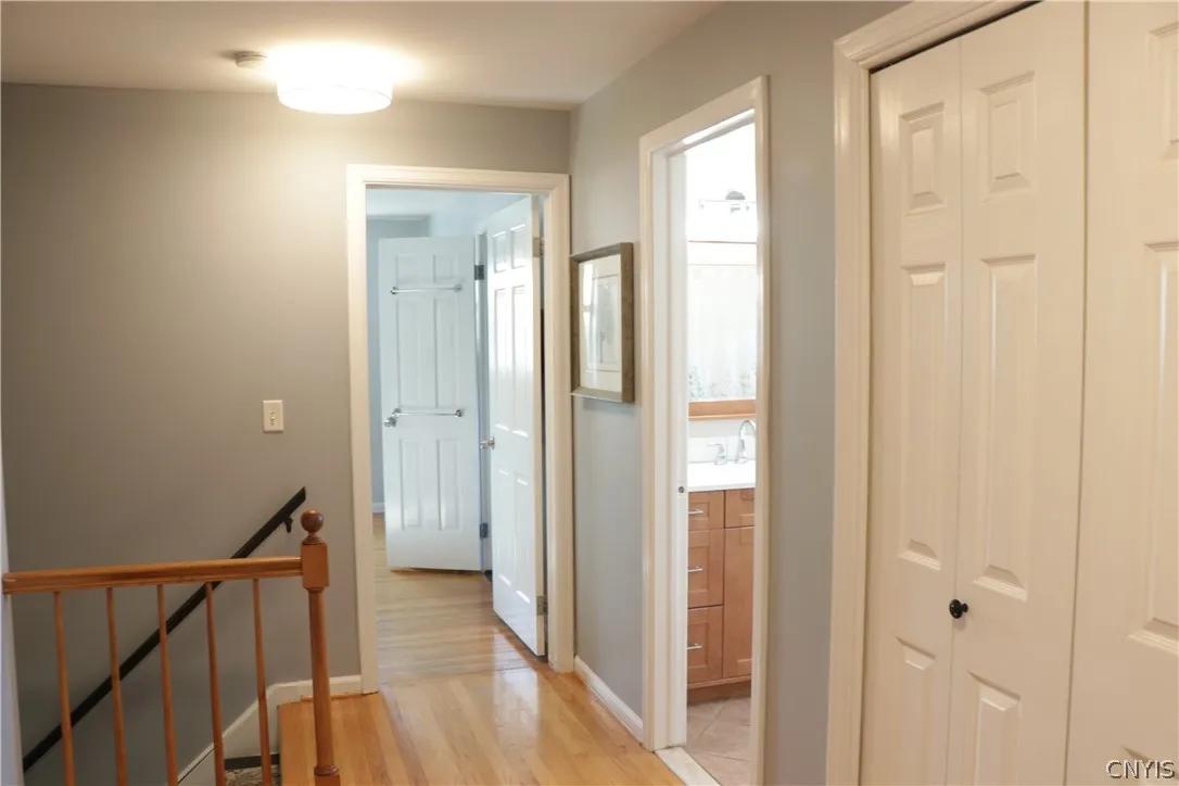 4901 Edgeworth Drive, Manlius, New York 13104, Manlius, New York 13104, 4 Bedrooms Bedrooms, 8 Rooms Rooms,3 BathroomsBathrooms,Residential,For Sale,4901 Edgeworth Drive, Manlius, New York 13104,0,S1675398