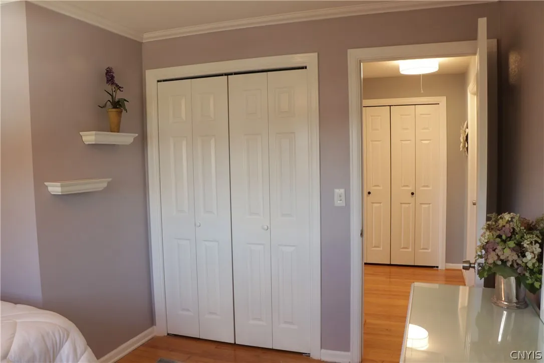 4901 Edgeworth Drive, Manlius, New York 13104, Manlius, New York 13104, 4 Bedrooms Bedrooms, 8 Rooms Rooms,3 BathroomsBathrooms,Residential,For Sale,4901 Edgeworth Drive, Manlius, New York 13104,0,S1675398