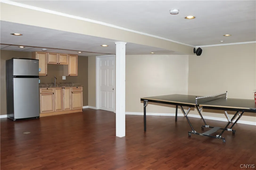 4901 Edgeworth Drive, Manlius, New York 13104, Manlius, New York 13104, 4 Bedrooms Bedrooms, 8 Rooms Rooms,3 BathroomsBathrooms,Residential,For Sale,4901 Edgeworth Drive, Manlius, New York 13104,0,S1675398