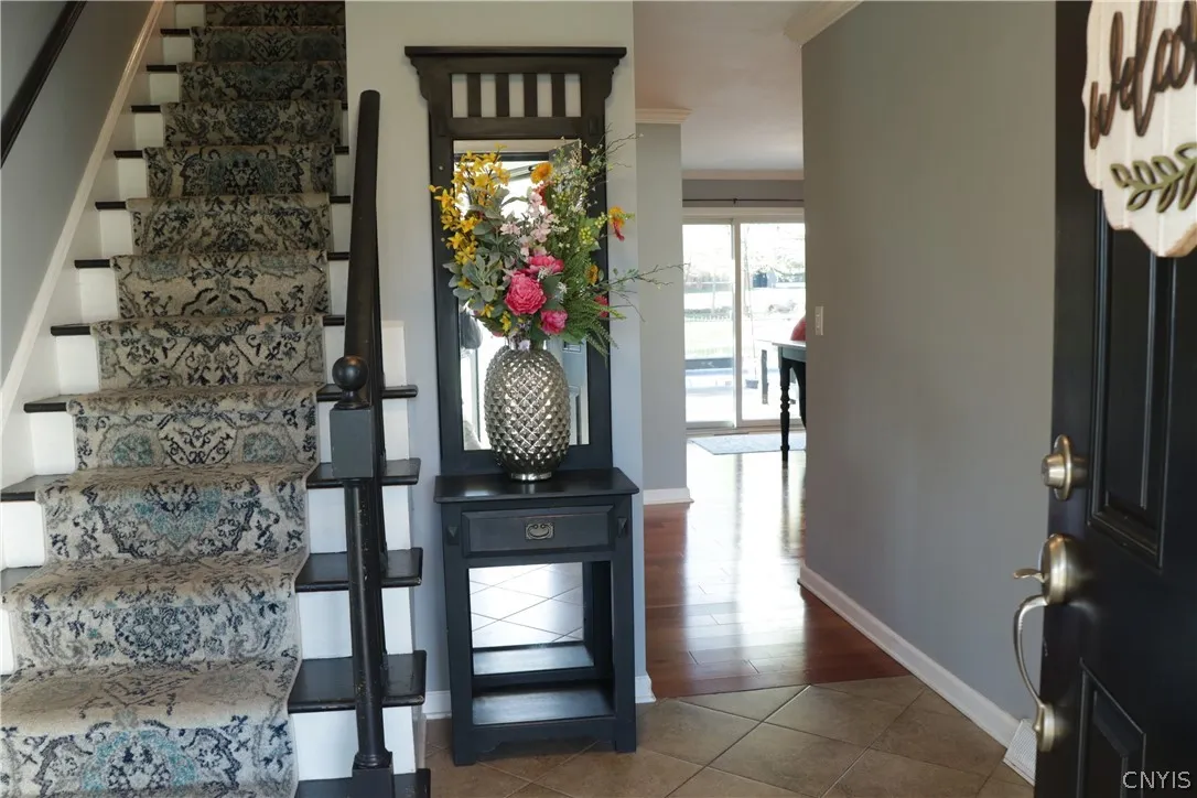 4901 Edgeworth Drive, Manlius, New York 13104, Manlius, New York 13104, 4 Bedrooms Bedrooms, 8 Rooms Rooms,3 BathroomsBathrooms,Residential,For Sale,4901 Edgeworth Drive, Manlius, New York 13104,0,S1675398