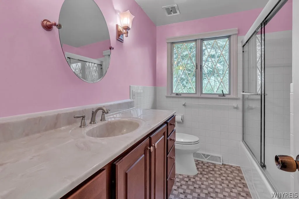 Main house full bathroom 3