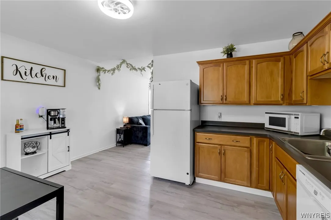 491 Pleasant Ave, Hamburg, New York 14075, Hamburg, New York 14075, 3 Bedrooms Bedrooms, 5 Rooms Rooms,1 BathroomBathrooms,Residential,For Sale,491 Pleasant Ave, Hamburg, New York 14075,0,B1674078