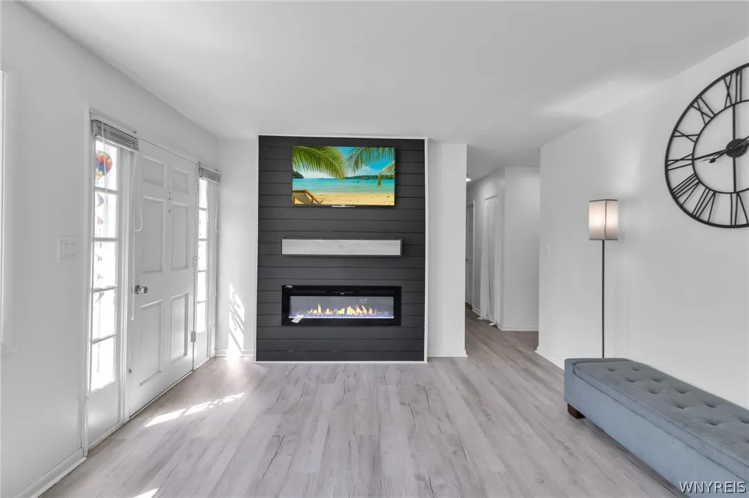 491 Pleasant Ave, Hamburg, New York 14075, Hamburg, New York 14075, 3 Bedrooms Bedrooms, 5 Rooms Rooms,1 BathroomBathrooms,Residential,For Sale,491 Pleasant Ave, Hamburg, New York 14075,0,B1674078
