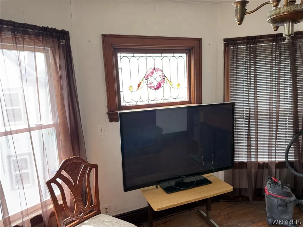 Dining Room Unit 2