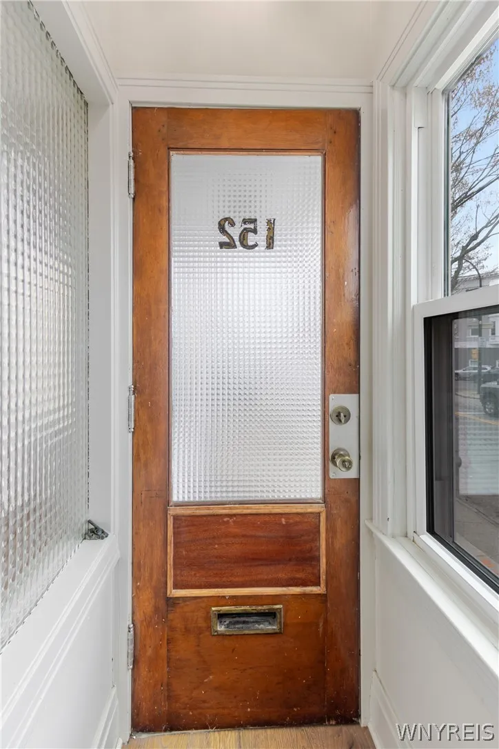 152 Military Road, Buffalo, New York 14207, Buffalo, New York 14207, 4 Bedrooms Bedrooms, 4 Rooms Rooms,1 BathroomBathrooms,Residential,For Sale,152 Military Road, Buffalo, New York 14207,0,B1674805