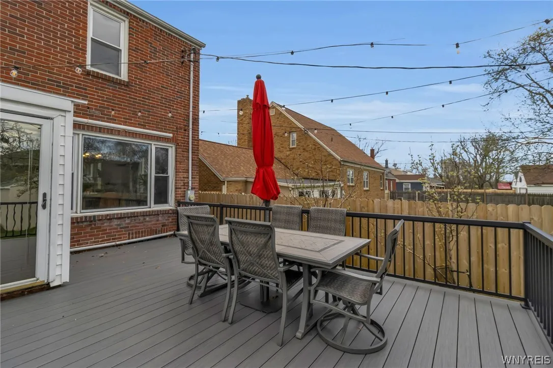 87 Lynncrest, Cheektowaga, New York 14225, Cheektowaga, New York 14225, 4 Bedrooms Bedrooms, 9 Rooms Rooms,2 BathroomsBathrooms,Residential,For Sale,87 Lynncrest, Cheektowaga, New York 14225,0,B1675046