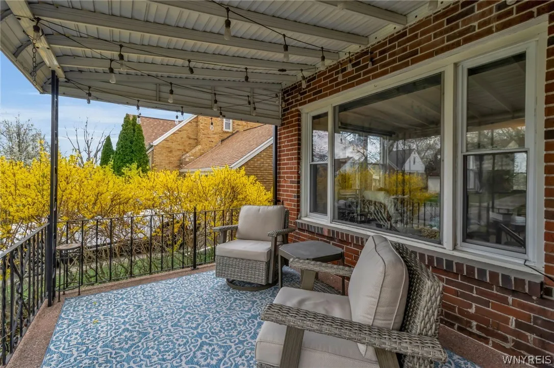 87 Lynncrest, Cheektowaga, New York 14225, Cheektowaga, New York 14225, 4 Bedrooms Bedrooms, 9 Rooms Rooms,2 BathroomsBathrooms,Residential,For Sale,87 Lynncrest, Cheektowaga, New York 14225,0,B1675046