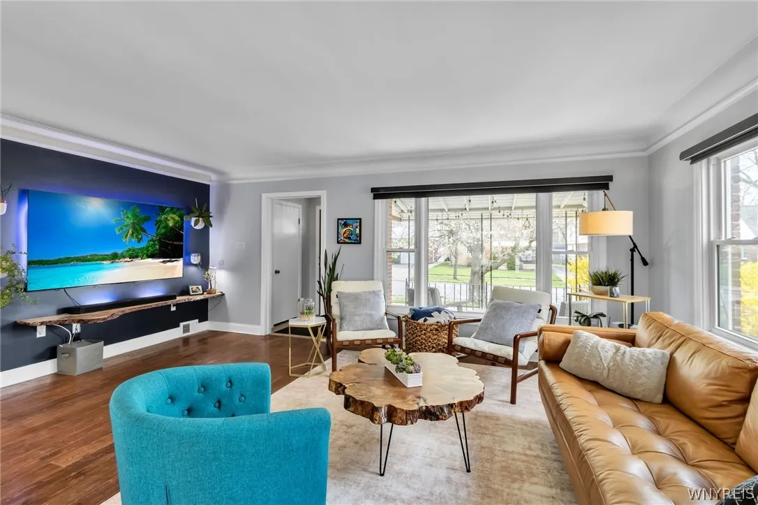 87 Lynncrest, Cheektowaga, New York 14225, Cheektowaga, New York 14225, 4 Bedrooms Bedrooms, 9 Rooms Rooms,2 BathroomsBathrooms,Residential,For Sale,87 Lynncrest, Cheektowaga, New York 14225,0,B1675046