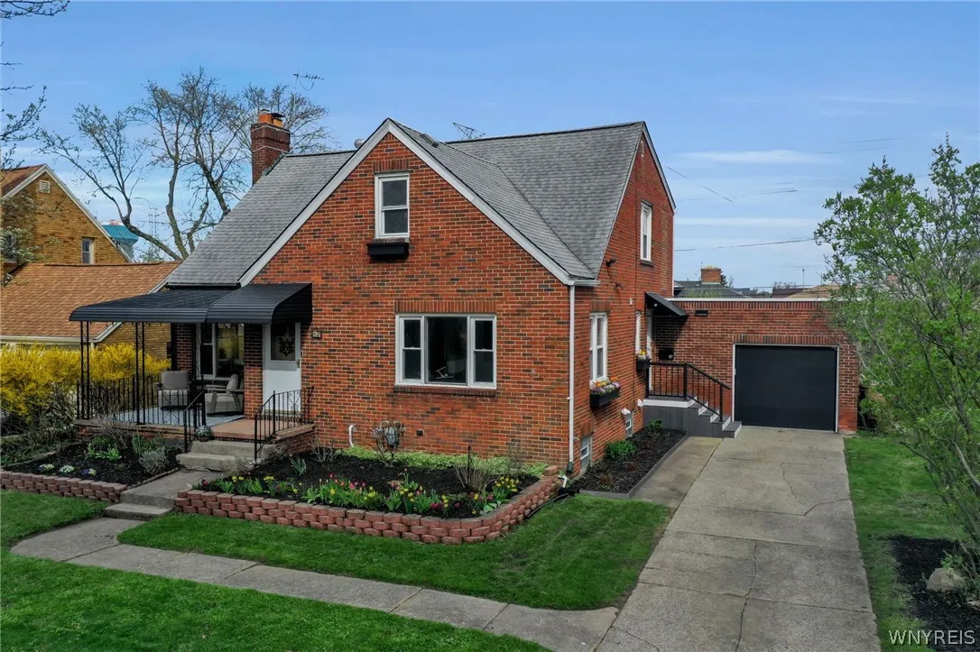 87 Lynncrest, Cheektowaga, New York 14225, Cheektowaga, New York 14225, 4 Bedrooms Bedrooms, 9 Rooms Rooms,2 BathroomsBathrooms,Residential,For Sale,87 Lynncrest, Cheektowaga, New York 14225,0,B1675046