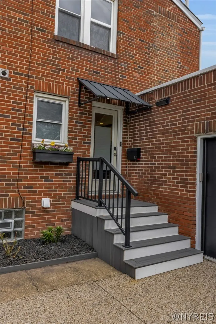 87 Lynncrest, Cheektowaga, New York 14225, Cheektowaga, New York 14225, 4 Bedrooms Bedrooms, 9 Rooms Rooms,2 BathroomsBathrooms,Residential,For Sale,87 Lynncrest, Cheektowaga, New York 14225,0,B1675046