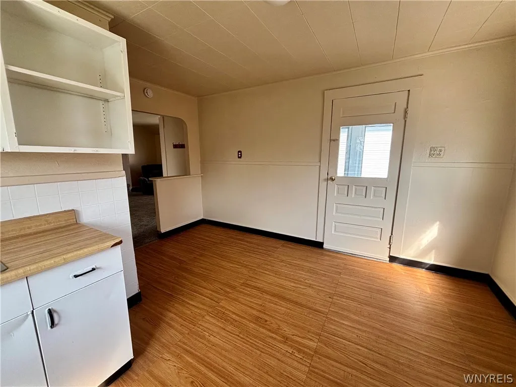 347 Ludington St, Buffalo, New York 14206, Buffalo, New York 14206, 5 Bedrooms Bedrooms, ,2 BathroomsBathrooms,Residential,For Sale,347 Ludington St, Buffalo, New York 14206,0,B1675665