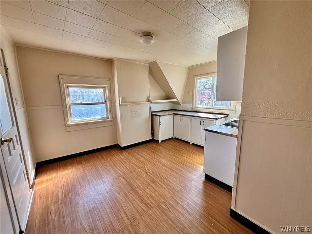 347 Ludington St, Buffalo, New York 14206, Buffalo, New York 14206, 5 Bedrooms Bedrooms, ,2 BathroomsBathrooms,Residential,For Sale,347 Ludington St, Buffalo, New York 14206,0,B1675665