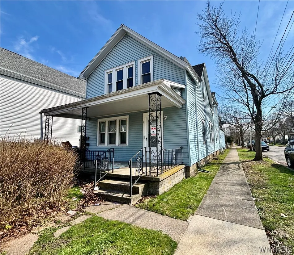 347 Ludington St, Buffalo, New York 14206, Buffalo, New York 14206, 5 Bedrooms Bedrooms, ,2 BathroomsBathrooms,Residential,For Sale,347 Ludington St, Buffalo, New York 14206,0,B1675665