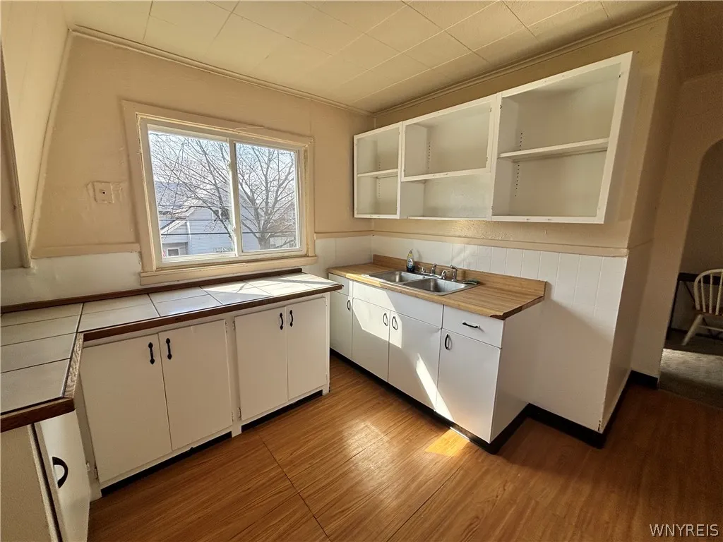 347 Ludington St, Buffalo, New York 14206, Buffalo, New York 14206, 5 Bedrooms Bedrooms, ,2 BathroomsBathrooms,Residential,For Sale,347 Ludington St, Buffalo, New York 14206,0,B1675665