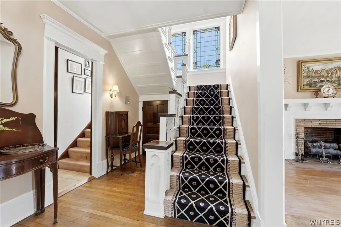 82 Bidwell Parkway, Buffalo, New York 14222, Buffalo, New York 14222, 5 Bedrooms Bedrooms, 17 Rooms Rooms,3 BathroomsBathrooms,Residential,For Sale,82 Bidwell Parkway, Buffalo, New York 14222,0,B1675578