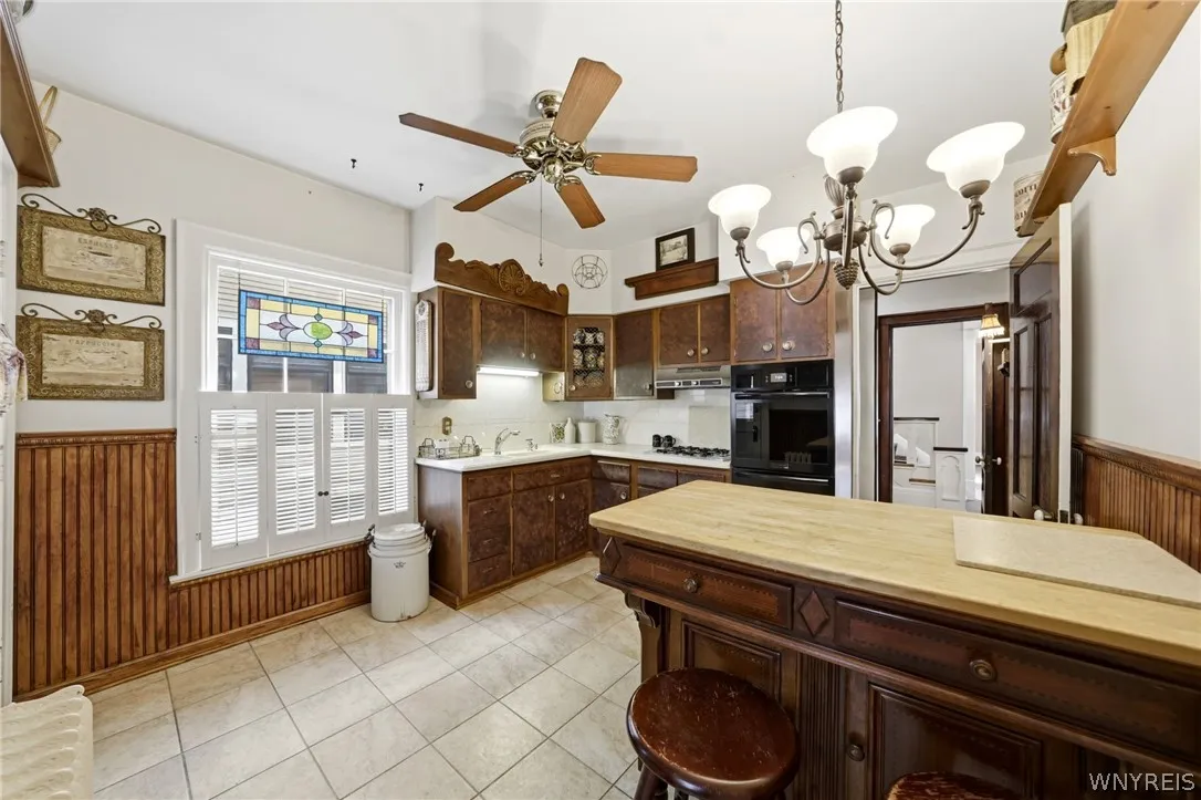 82 Bidwell Parkway, Buffalo, New York 14222, Buffalo, New York 14222, 5 Bedrooms Bedrooms, 17 Rooms Rooms,3 BathroomsBathrooms,Residential,For Sale,82 Bidwell Parkway, Buffalo, New York 14222,0,B1675578