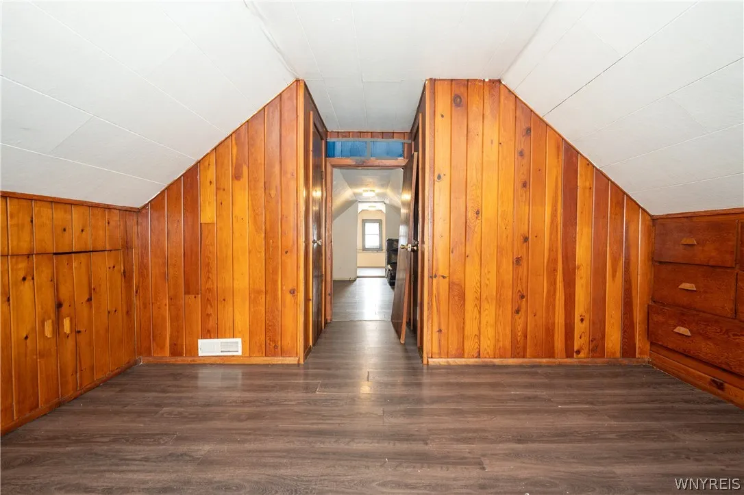 884 East Eagle Street N, Buffalo, New York 14210, Buffalo, New York 14210, 3 Bedrooms Bedrooms, 6 Rooms Rooms,1 BathroomBathrooms,Residential,For Sale,884 East Eagle Street N, Buffalo, New York 14210,0,B1674181