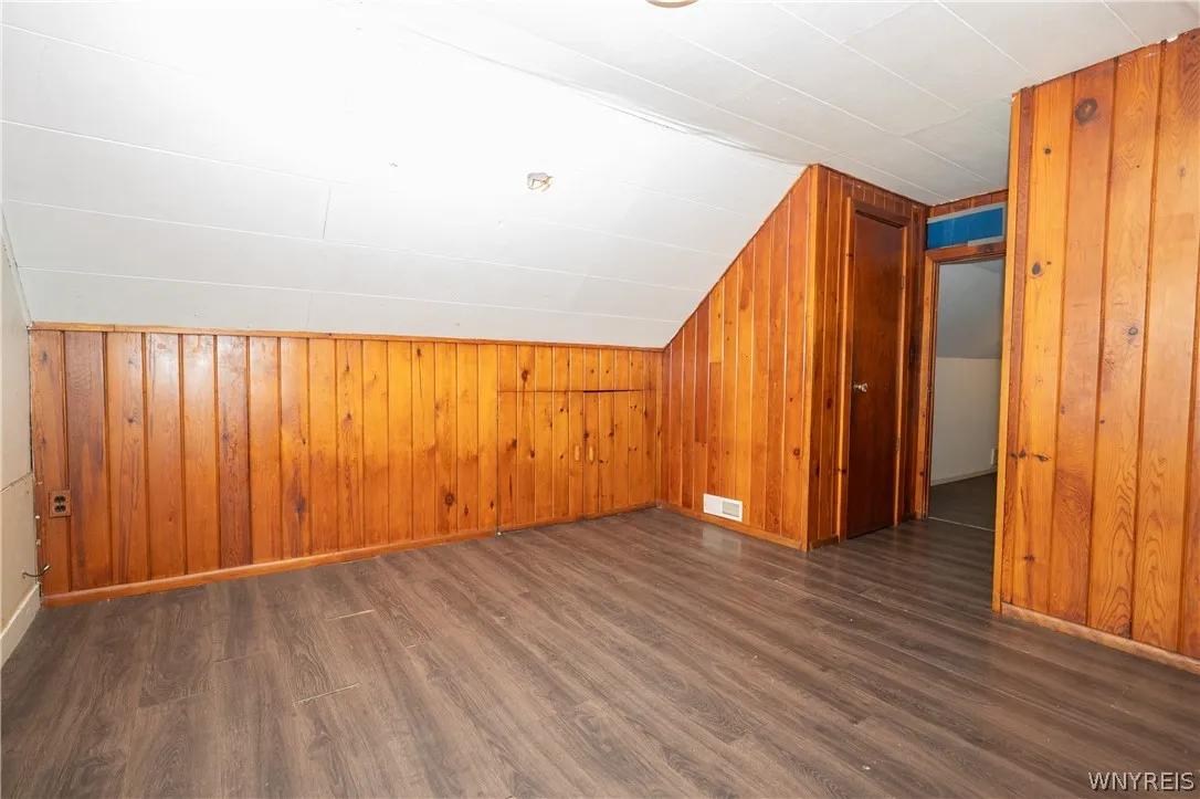 884 East Eagle Street N, Buffalo, New York 14210, Buffalo, New York 14210, 3 Bedrooms Bedrooms, 6 Rooms Rooms,1 BathroomBathrooms,Residential,For Sale,884 East Eagle Street N, Buffalo, New York 14210,0,B1674181