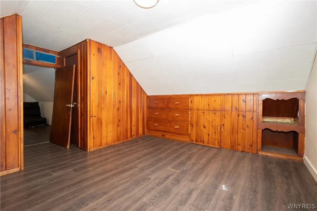 884 East Eagle Street N, Buffalo, New York 14210, Buffalo, New York 14210, 3 Bedrooms Bedrooms, 6 Rooms Rooms,1 BathroomBathrooms,Residential,For Sale,884 East Eagle Street N, Buffalo, New York 14210,0,B1674181