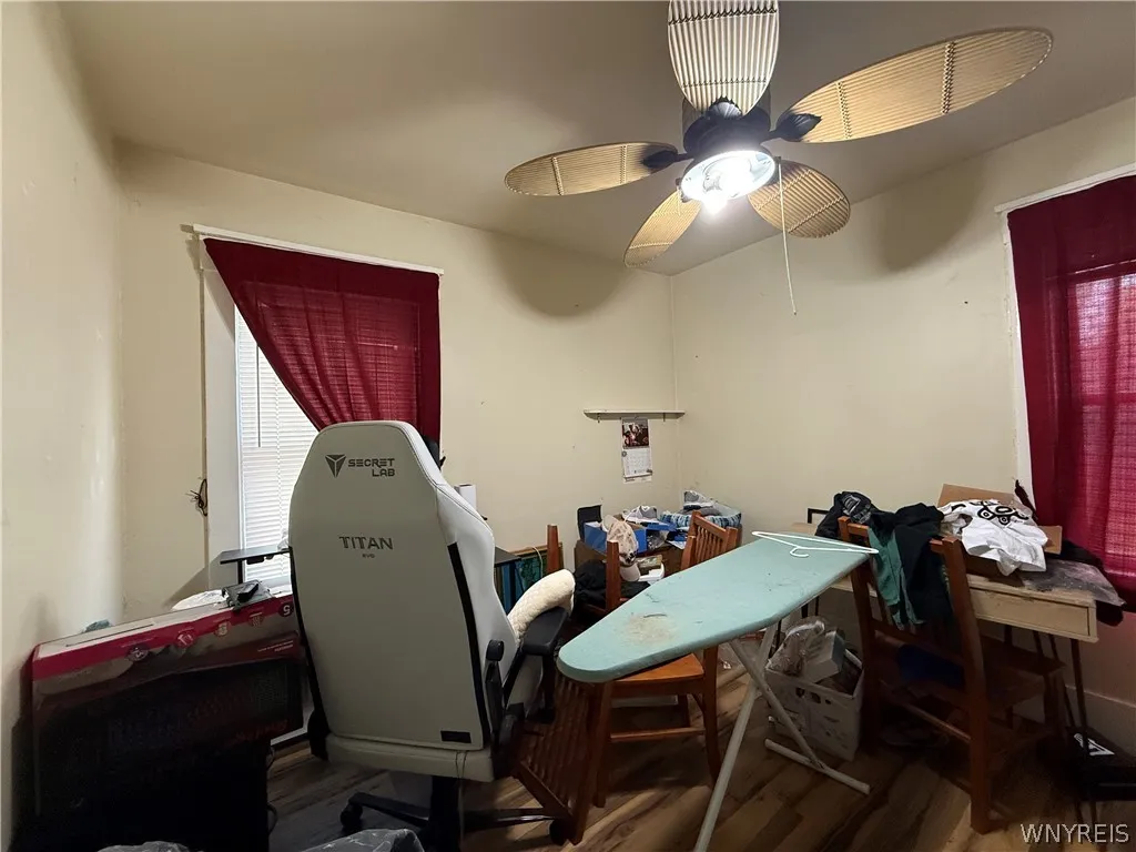 146 Evelyn Street, Buffalo, New York 14207, Buffalo, New York 14207, 3 Bedrooms Bedrooms, 6 Rooms Rooms,1 BathroomBathrooms,Residential,For Sale,146 Evelyn Street, Buffalo, New York 14207,0,B1652837