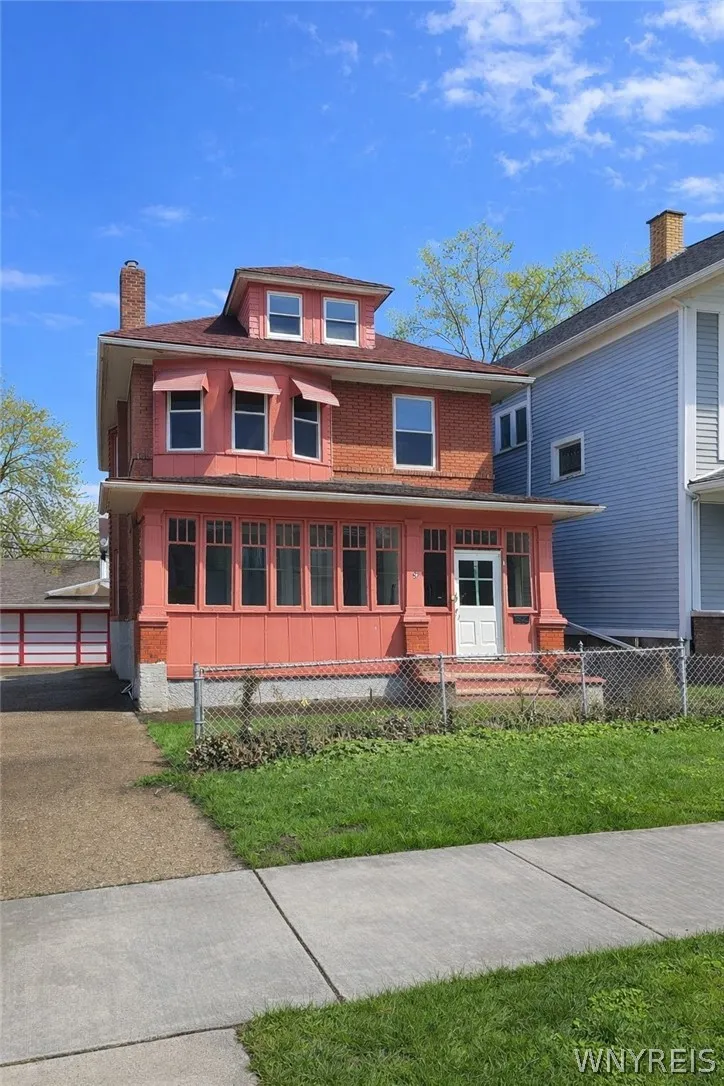 87 Merrimac Street, Buffalo, New York 14214, Buffalo, New York 14214, 5 Bedroom Bedrooms, ,2 BathroomBathrooms,Residential,Closed,87 Merrimac Street, Buffalo, New York 14214,0,B1675771