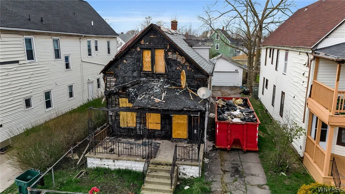 112 Rano Street, Buffalo, New York 14207, Buffalo, New York 14207, 3 Bedrooms Bedrooms, 8 Rooms Rooms,1 BathroomBathrooms,Residential,For Sale,112 Rano Street, Buffalo, New York 14207,0,B1674907