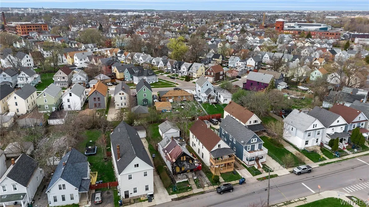 112 Rano Street, Buffalo, New York 14207, Buffalo, New York 14207, 3 Bedrooms Bedrooms, 8 Rooms Rooms,1 BathroomBathrooms,Residential,For Sale,112 Rano Street, Buffalo, New York 14207,0,B1674907