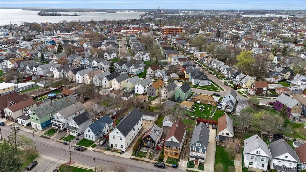 112 Rano Street, Buffalo, New York 14207, Buffalo, New York 14207, 3 Bedrooms Bedrooms, 8 Rooms Rooms,1 BathroomBathrooms,Residential,For Sale,112 Rano Street, Buffalo, New York 14207,0,B1674907