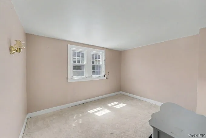 144 Jackson Avenue, Cheektowaga, New York 14212, Cheektowaga, New York 14212, 5 Bedrooms Bedrooms, 9 Rooms Rooms,2 BathroomsBathrooms,Residential,For Sale,144 Jackson Avenue, Cheektowaga, New York 14212,0,B1675140