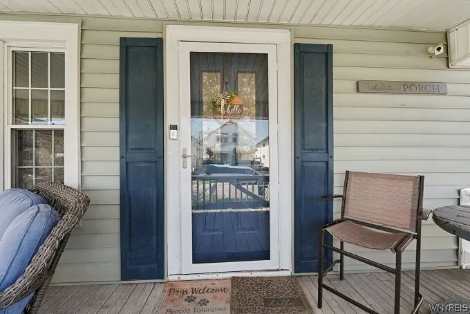 144 Jackson Avenue, Cheektowaga, New York 14212, Cheektowaga, New York 14212, 5 Bedrooms Bedrooms, 9 Rooms Rooms,2 BathroomsBathrooms,Residential,For Sale,144 Jackson Avenue, Cheektowaga, New York 14212,0,B1675140