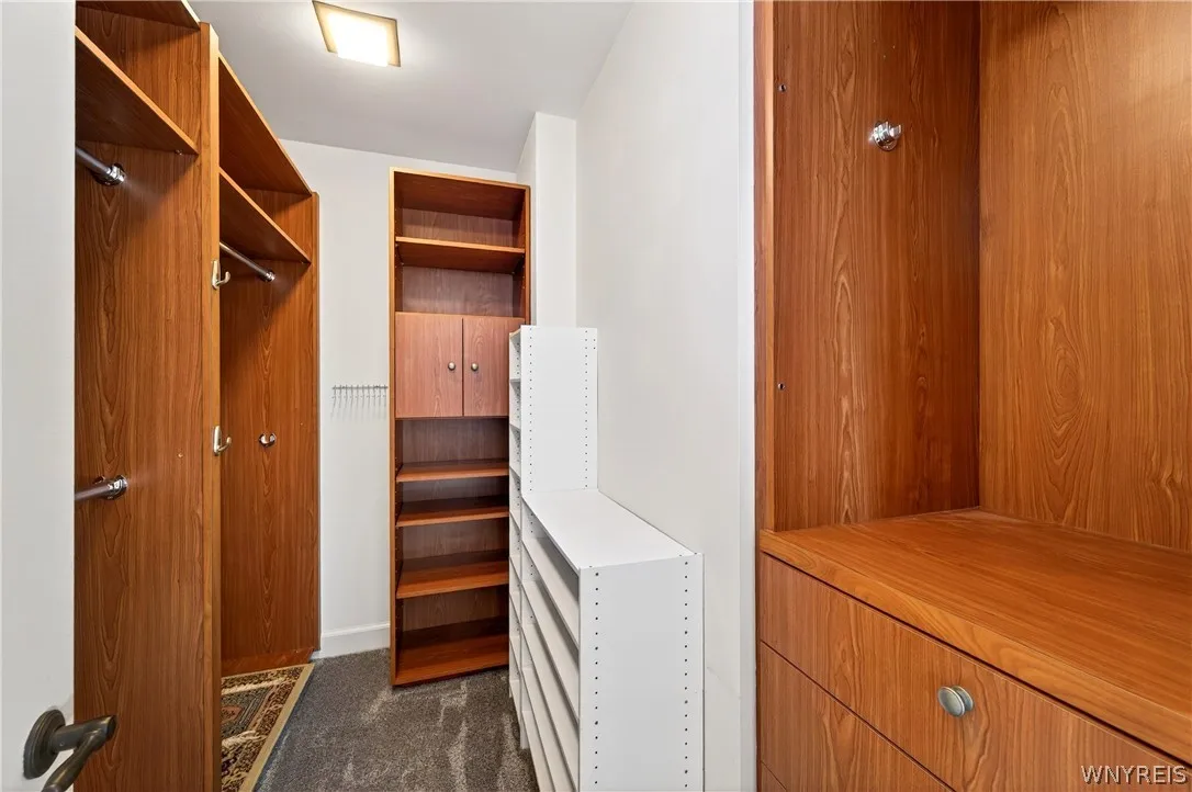 610 Main Street 1201, Buffalo, New York 14202, Buffalo, New York 14202, 2 Bedrooms Bedrooms, 6 Rooms Rooms,2 BathroomsBathrooms,Residential,For Sale,610 Main Street 1201, Buffalo, New York 14202,0,B1675083