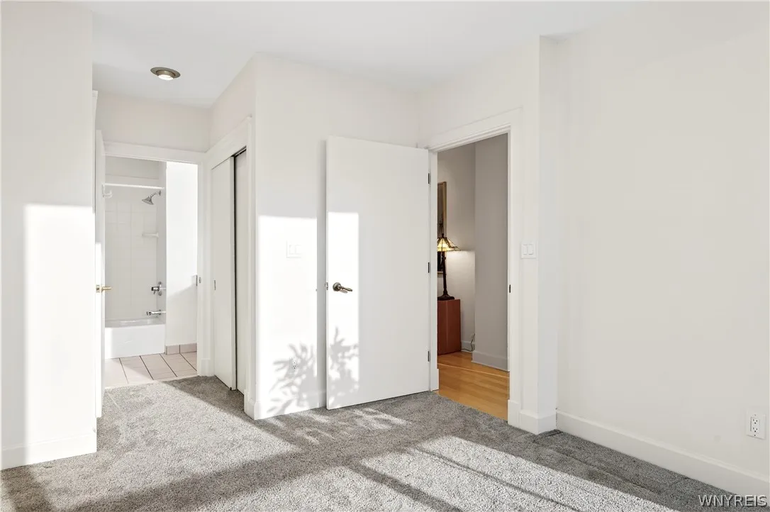 610 Main Street 1201, Buffalo, New York 14202, Buffalo, New York 14202, 2 Bedrooms Bedrooms, 6 Rooms Rooms,2 BathroomsBathrooms,Residential,For Sale,610 Main Street 1201, Buffalo, New York 14202,0,B1675083