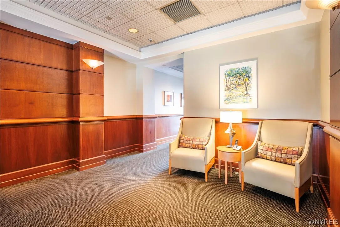 610 Main Street 1201, Buffalo, New York 14202, Buffalo, New York 14202, 2 Bedrooms Bedrooms, 6 Rooms Rooms,2 BathroomsBathrooms,Residential,For Sale,610 Main Street 1201, Buffalo, New York 14202,0,B1675083