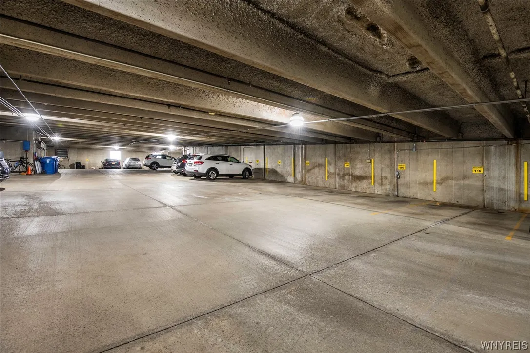 610 Main Street 1201, Buffalo, New York 14202, Buffalo, New York 14202, 2 Bedrooms Bedrooms, 6 Rooms Rooms,2 BathroomsBathrooms,Residential,For Sale,610 Main Street 1201, Buffalo, New York 14202,0,B1675083