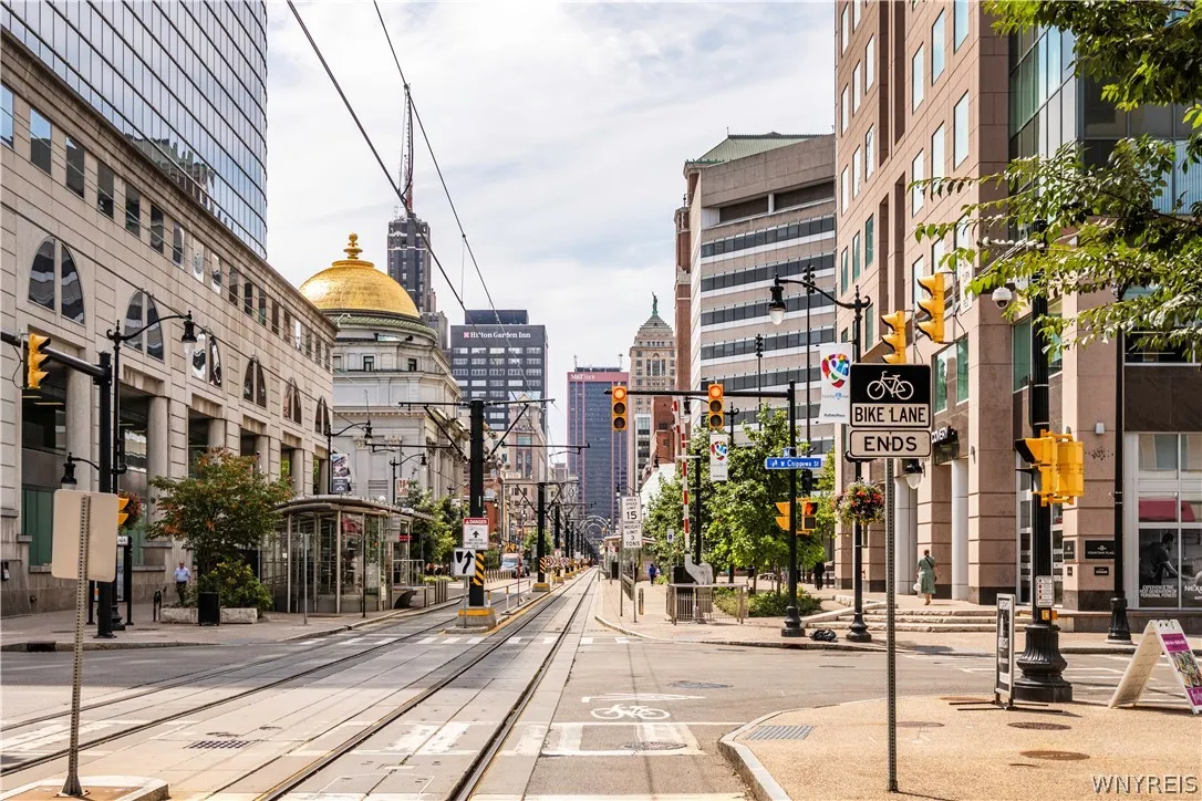 610 Main Street 1201, Buffalo, New York 14202, Buffalo, New York 14202, 2 Bedrooms Bedrooms, 6 Rooms Rooms,2 BathroomsBathrooms,Residential,For Sale,610 Main Street 1201, Buffalo, New York 14202,0,B1675083