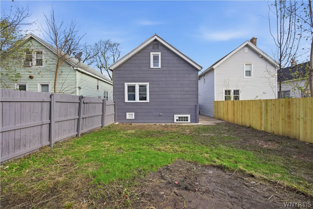 47 Fennimore Avenue, Buffalo, New York 14215, Buffalo, New York 14215, 4 Bedrooms Bedrooms, 8 Rooms Rooms,2 BathroomsBathrooms,Residential,For Sale,47 Fennimore Avenue, Buffalo, New York 14215,0,B1674723