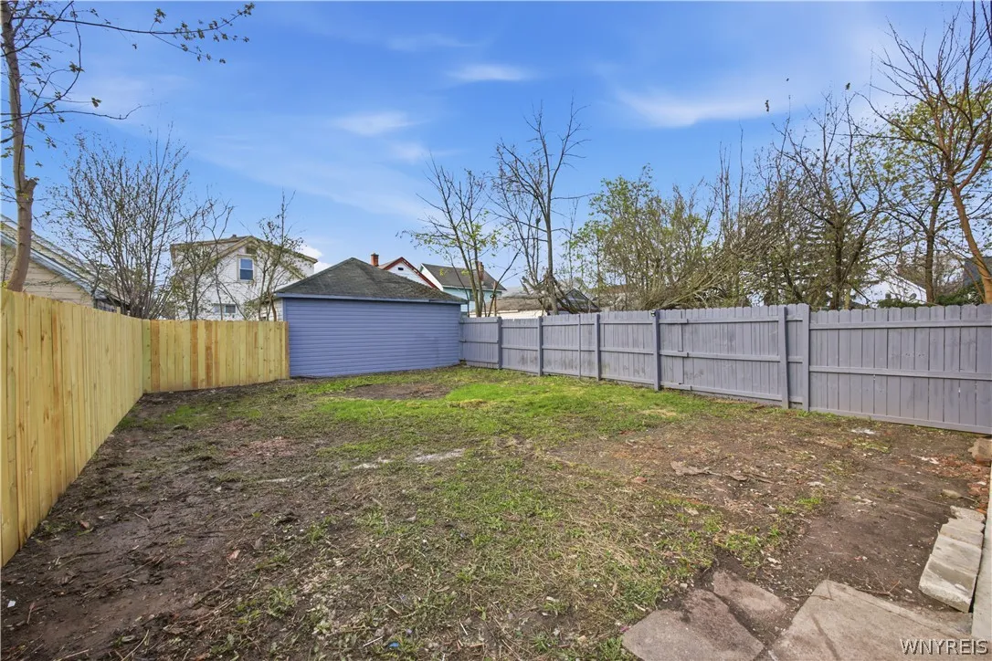 47 Fennimore Avenue, Buffalo, New York 14215, Buffalo, New York 14215, 4 Bedrooms Bedrooms, 8 Rooms Rooms,2 BathroomsBathrooms,Residential,For Sale,47 Fennimore Avenue, Buffalo, New York 14215,0,B1674723